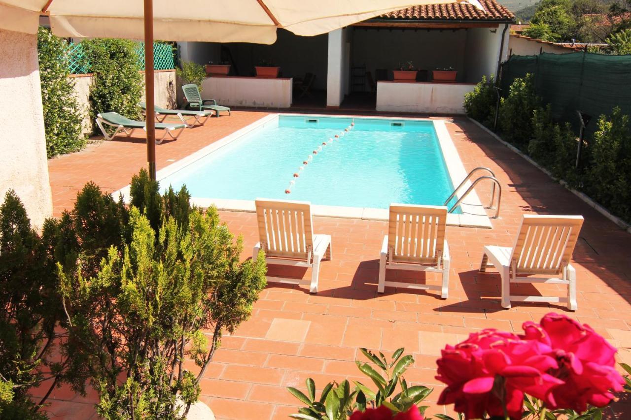 ספולטו Hotel Boni Cerri מראה חיצוני תמונה
